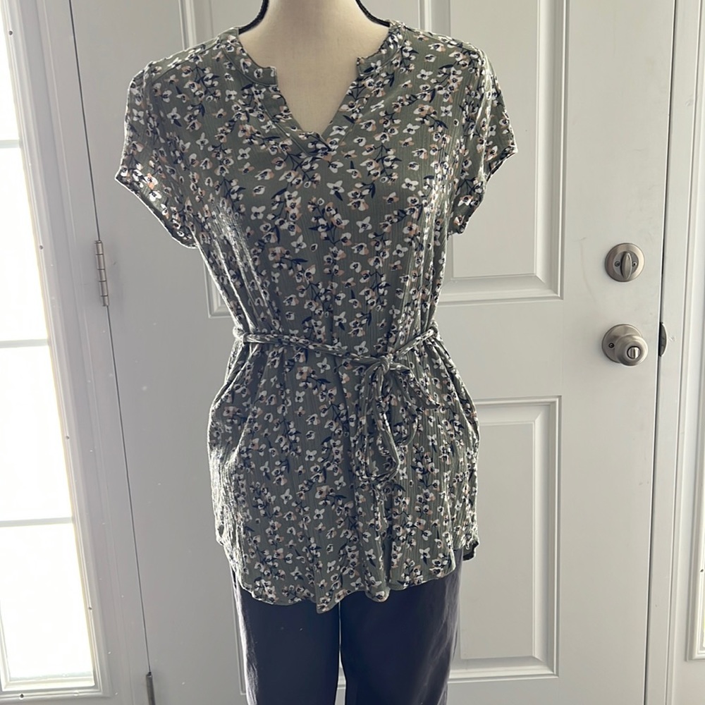 Full Moon Maternity Blouse